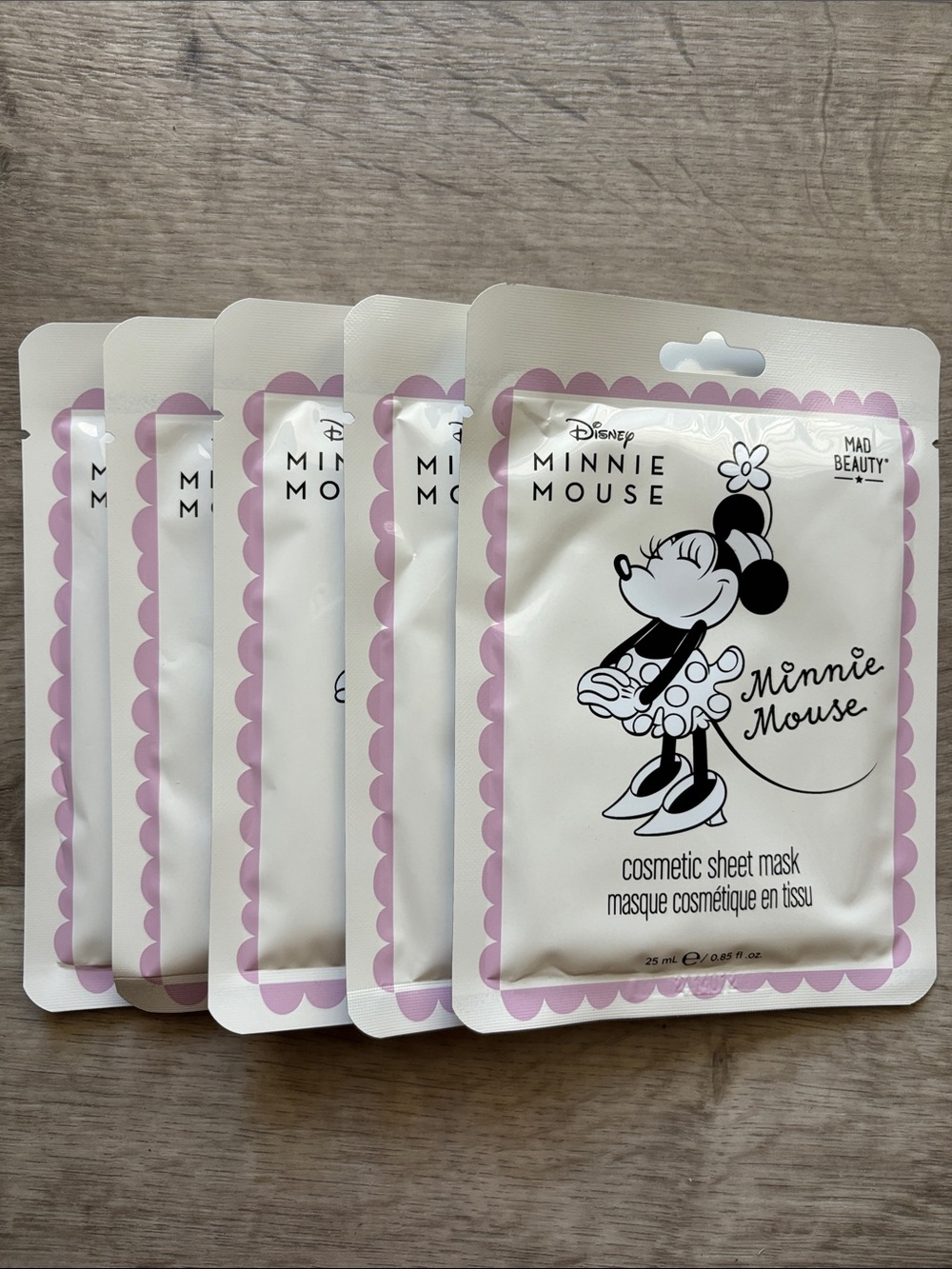 Disney Minnie Mouse Cosmetic Sheet Masks - White & Light Pink Trim
